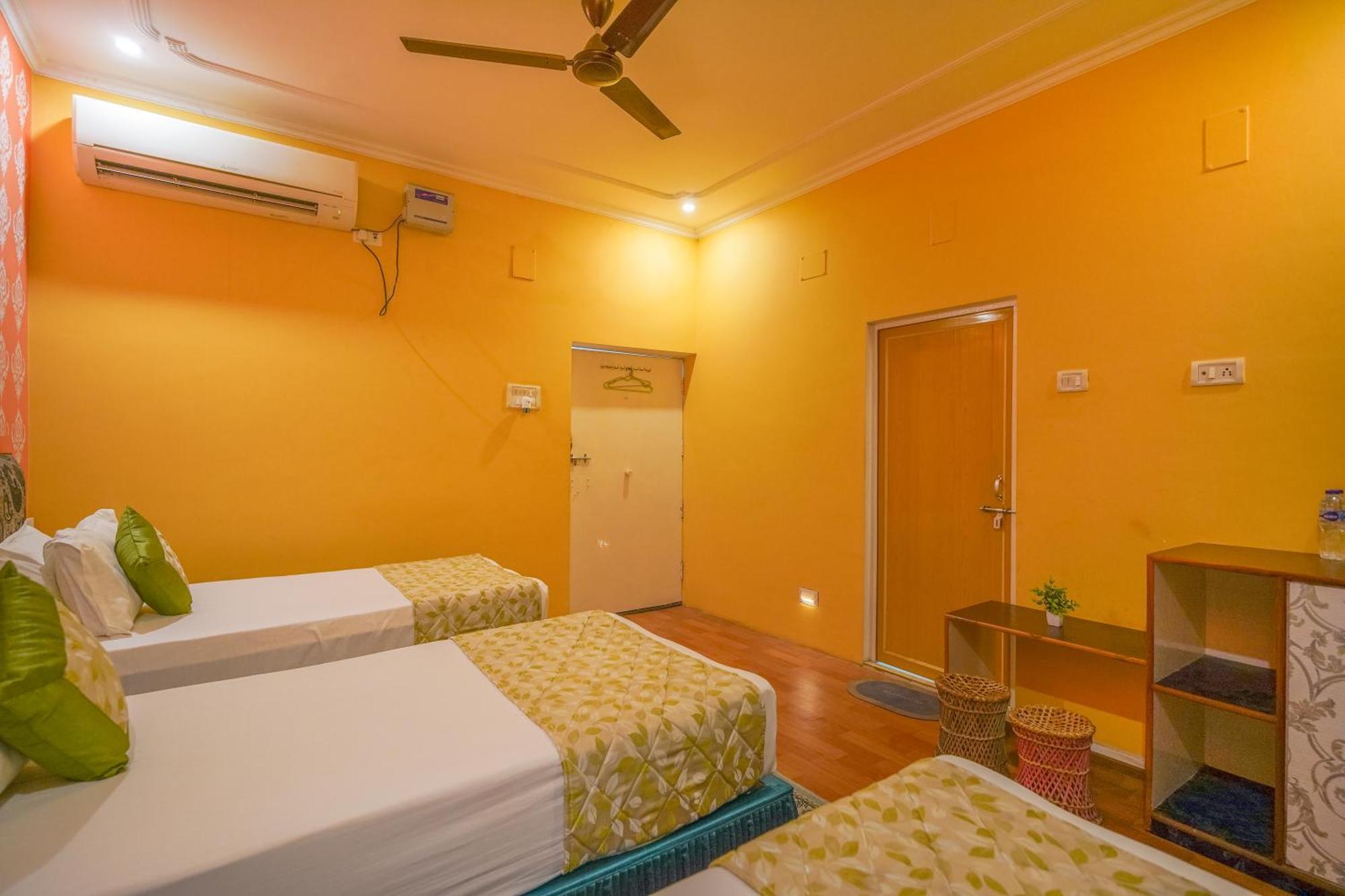 Tara Guest House Waranasi Zewnętrze zdjęcie