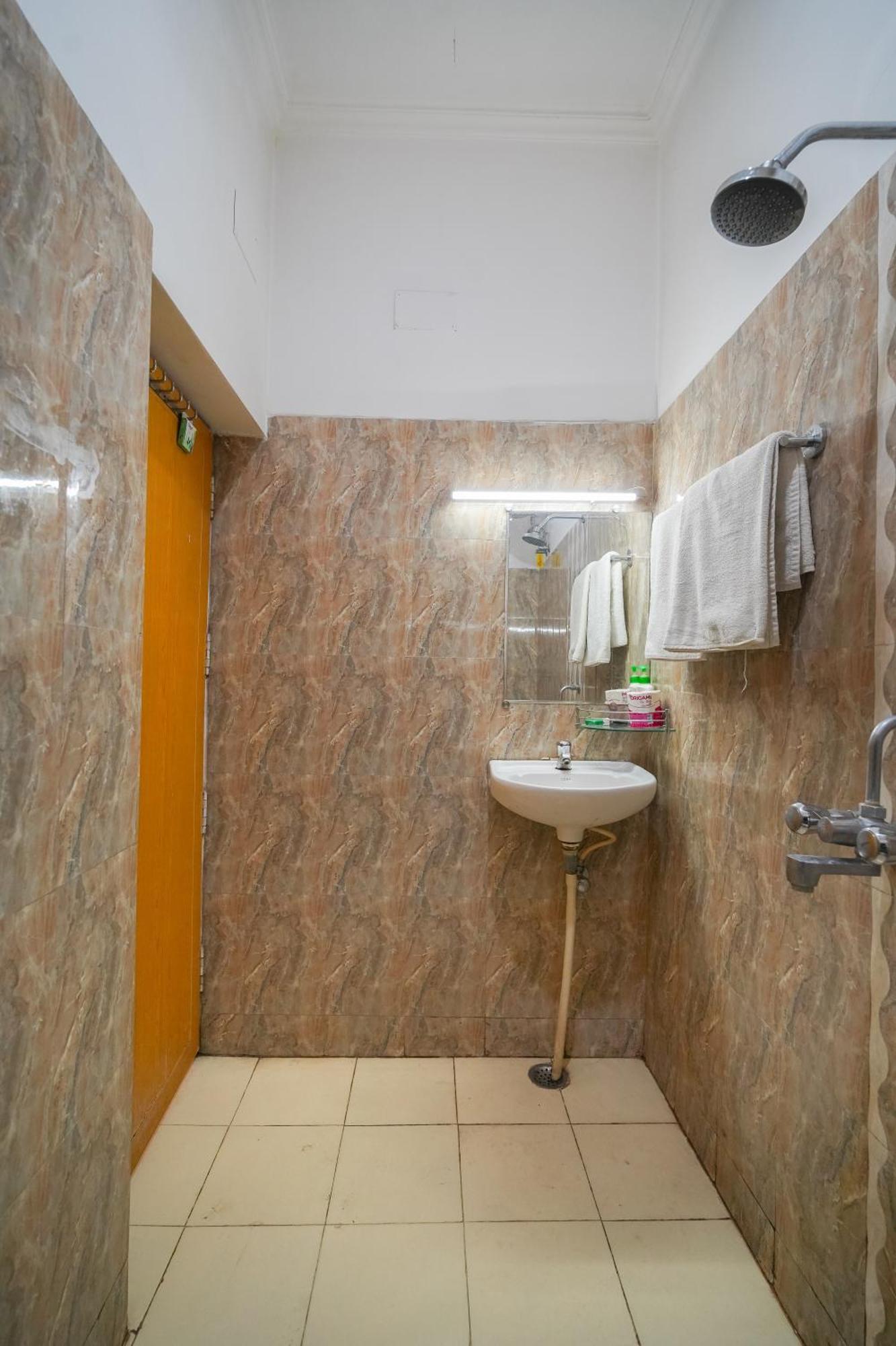 Tara Guest House Waranasi Zewnętrze zdjęcie