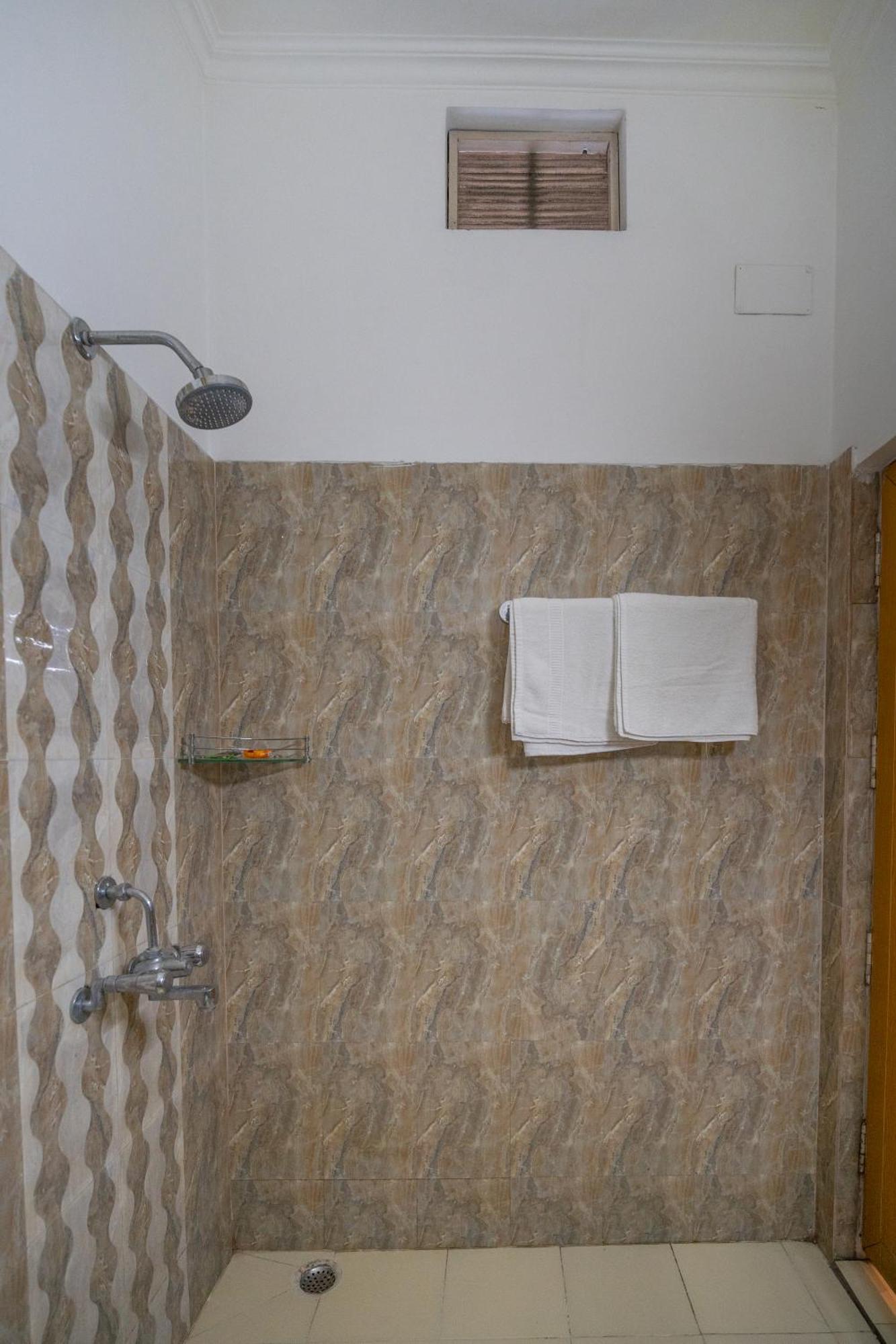 Tara Guest House Waranasi Zewnętrze zdjęcie