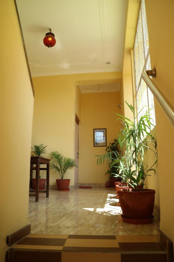 Tara Guest House Waranasi Zewnętrze zdjęcie